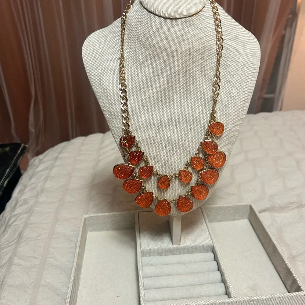 Elegant Orange Teardrop Necklace